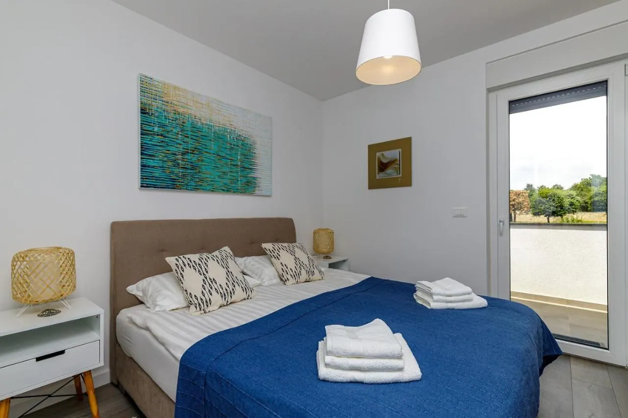 Sabena Apartment With Private Whirlpool Porec