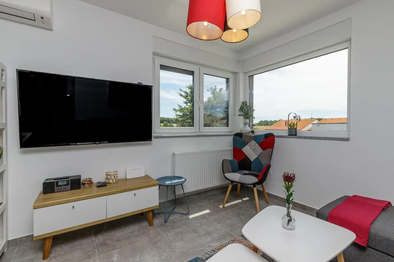 Sabena Apartment With Private Whirlpool Porec