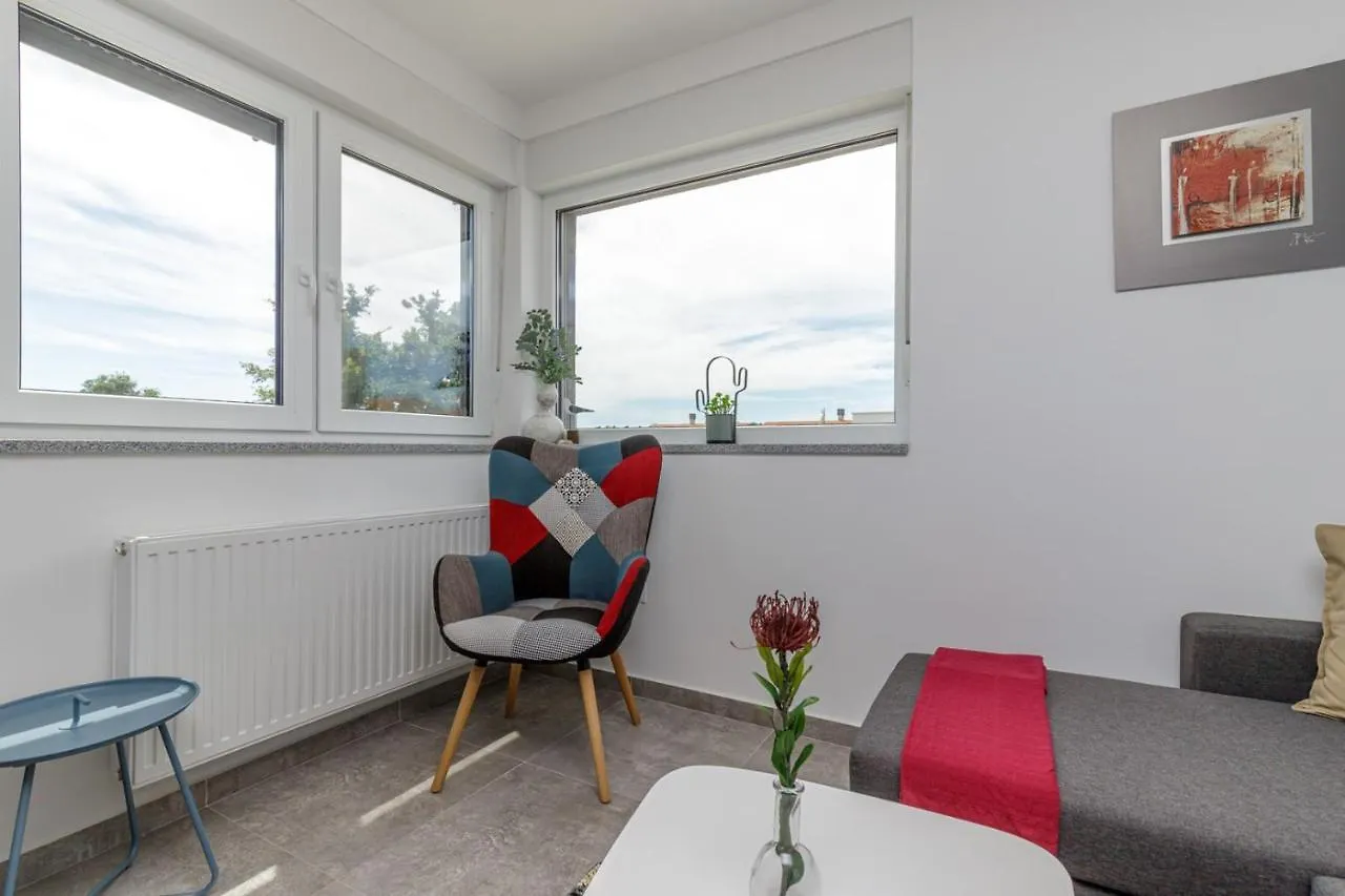 Sabena Apartment With Private Whirlpool Porec