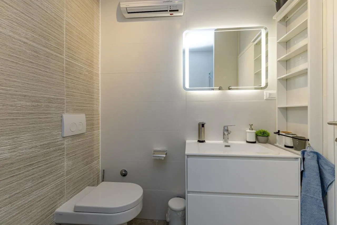 Sabena Apartment With Private Whirlpool Porec